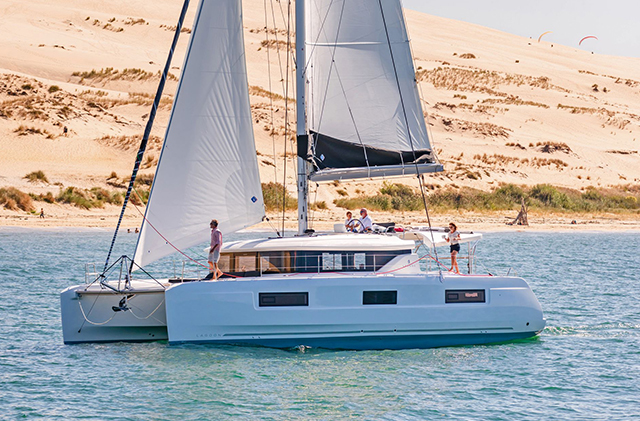 LAGOON 46 (SEA STAR)